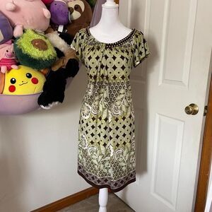 DRESSBARN PRINTED BEADED SHIFT DRESS